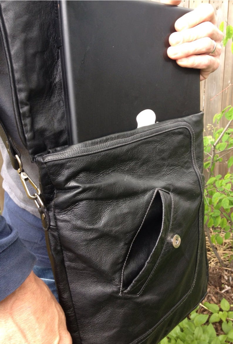 Multipurpose Shoulder Bag